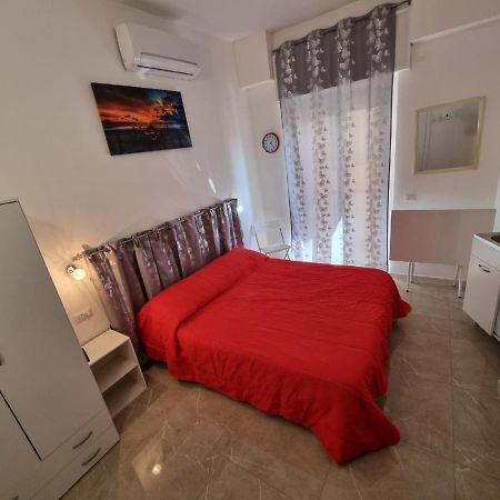 Entos Suite Cagliari Exteriör bild